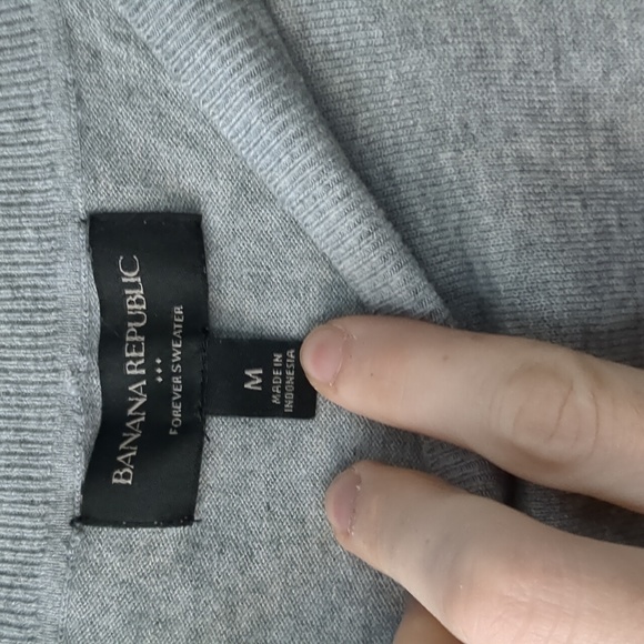 Banana Republic Boxy Short Sleeve Sweater - Picture 2 of 3